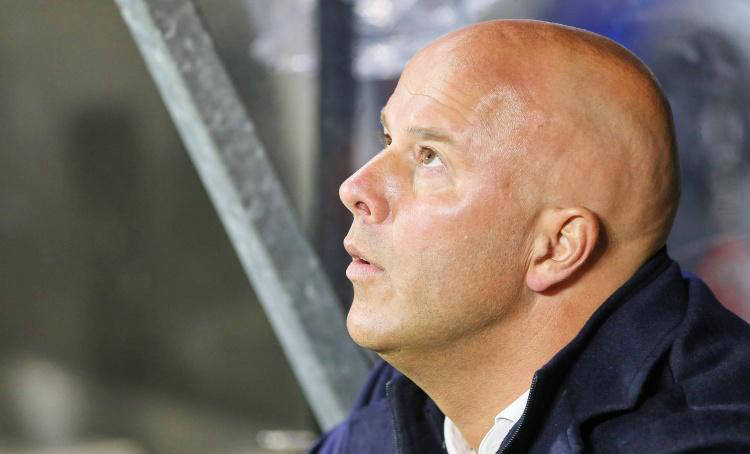 利物浦四连败，斯洛特面临挑战连战曼城皇马